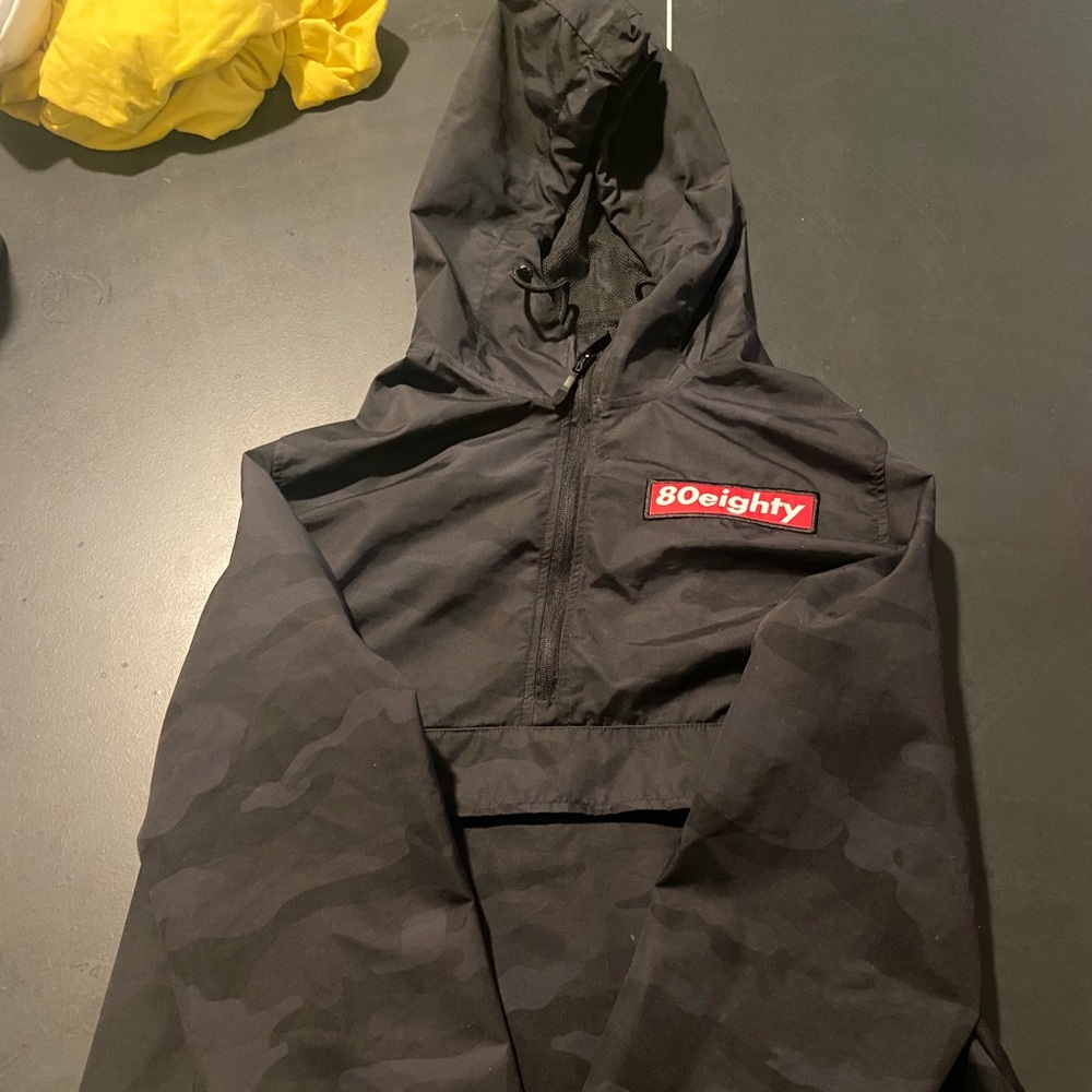80eighty Wind Breaker.